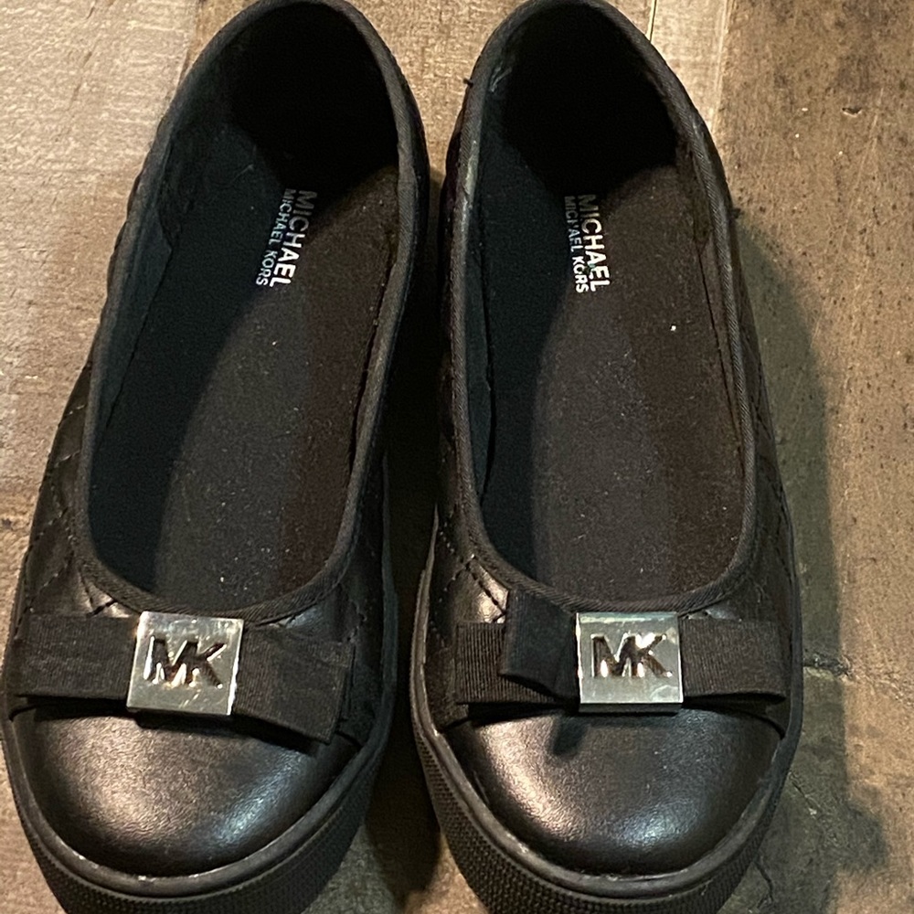 Michael kors cali Tracie shoes girls size 4